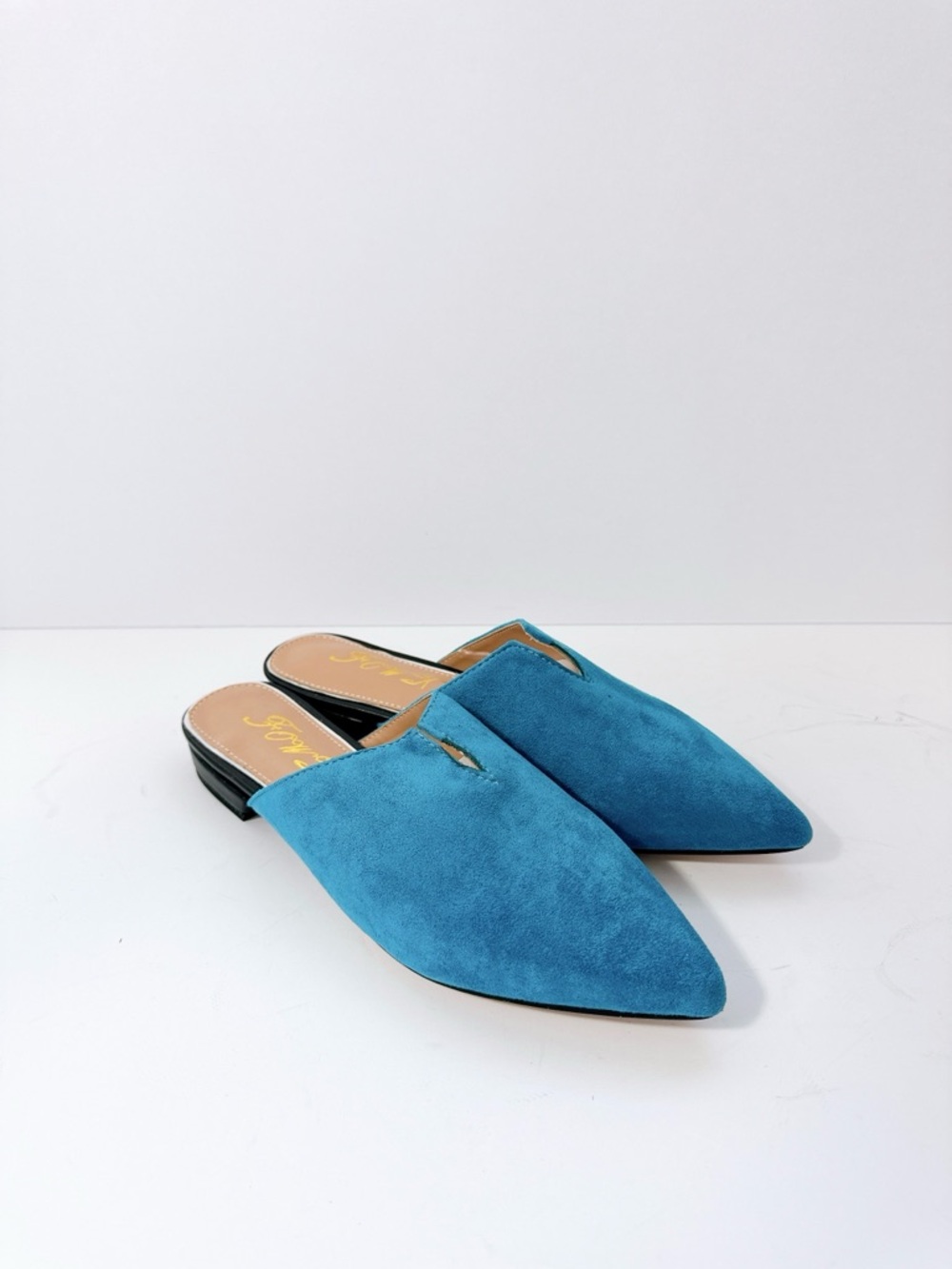 Size 7 Women’s Blue Suede Mule Flats Pointed Toe Slip-On Slides